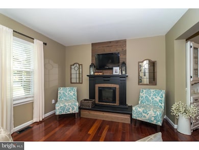 171 Mendham Dr, North Wales, PA 19454 - photo 6