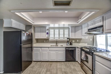 KITCHEN 3