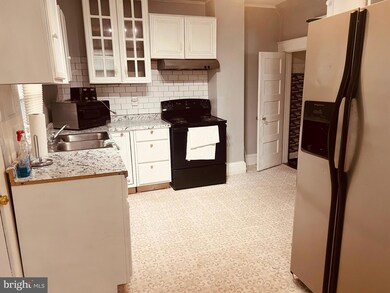 1012 E Philadelphia St, York, PA 17403 - photo 7