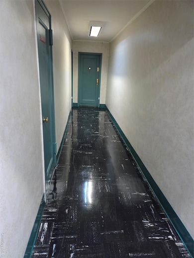 The Alpine unit A34, Hollis, NY 11423 - photo 4