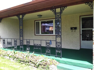 Westgate Front Porch