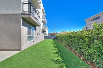 11726 Hamlin St, North Hollywood, CA 91606 - photo 7