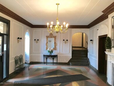 200 Hart Blvd unit 5C, Staten Island, NY 10301 - photo 2