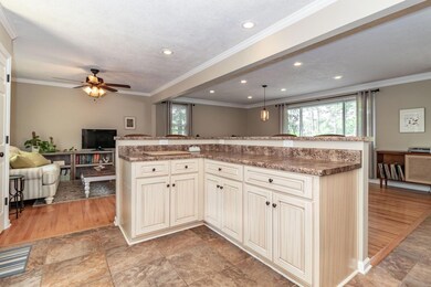 17-web-or-mls-2143 SARATOGA CT FINAL --1