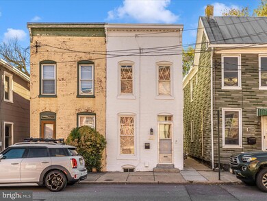 252 E 7th St, Frederick, MD 21701 - photo 2