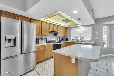 3313 W Taro Ln-12