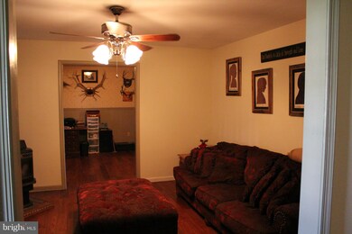 3592 Brook St, Greencastle, PA 17225 - photo 6