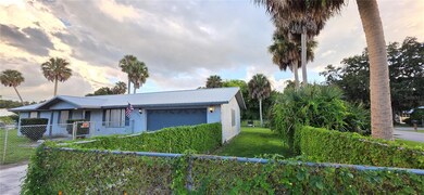 307 SW 10th St, Okeechobee, FL 34974 - photo 4
