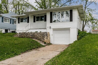 1614 14th Ave SW, Cedar Rapids, IA 52404 - photo 3