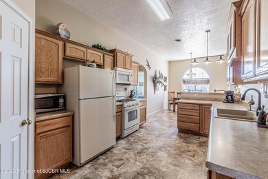3905 La Joya Dr, Farmington, NM 87402 - photo 4