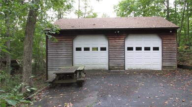 16421 Hull Street Rd, Moseley, VA 23120 - photo 5