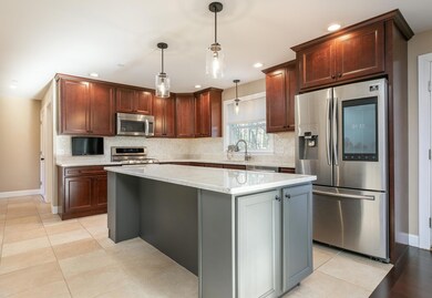 8 Champagne Ln, Freeport, ME 04032 - photo 4