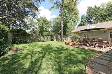 1302 Overhill St, Houston, TX 77018 - photo 5