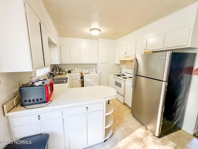 142 Cardinal Rd, Jacksonville, NC 28546 - photo 7