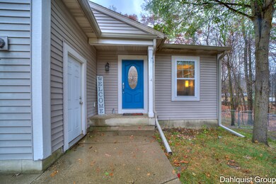 3340 Sarah Circle (6 of 43)