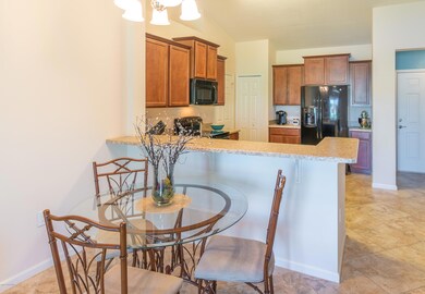 Dining/Breakfast Bar