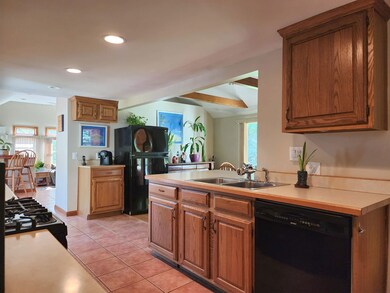 224 Manchester St, Nashua, NH 03064 - photo 6