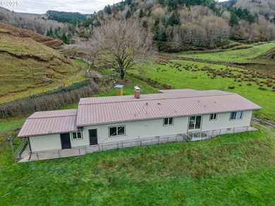 70033 Larsen Ranch Rd, North Bend, OR 97459 - photo 7