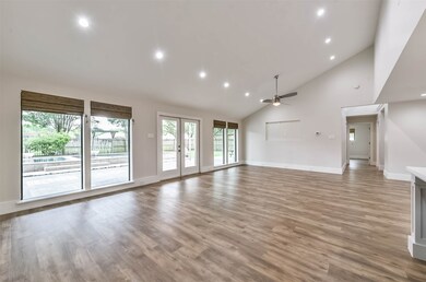 2201 Airline Dr, Friendswood, TX 77546 - photo 3