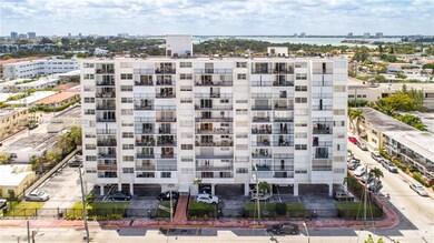 Byron Gardens Condominium unit 804, Miami Beach, FL 33141 - photo 2