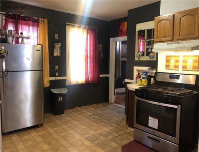 175 Ohio Ave, Providence, RI 02905 - photo 7