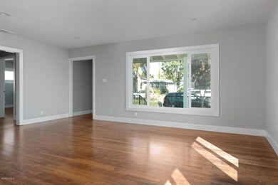 3140 Channel Dr-006-25-Living Room-MLS_S