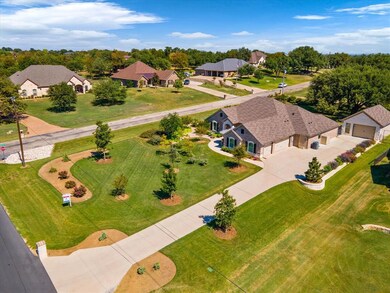 3901 Homestead Ct, Granbury, TX 76049 - photo 2