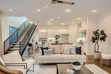 3871 Pine Tree Ct, Dallas, TX 75206 - photo 2