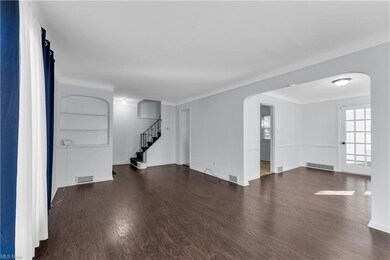 24350 Glenbrook Blvd, Euclid, OH 44117 - photo 5