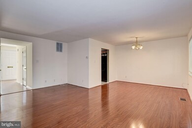254 W Deer Park Rd, Gaithersburg, MD 20877 - photo 6