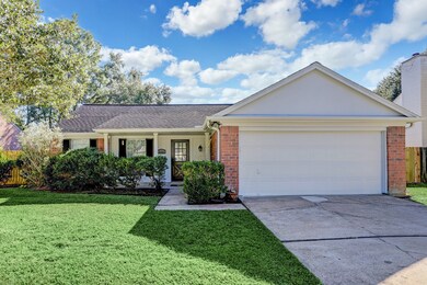 5106 Spring Circle Dr, Pearland, TX 77584 - photo 2