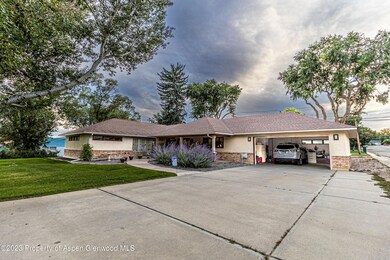 790 Pershing St, Craig, CO 81625 - photo 3