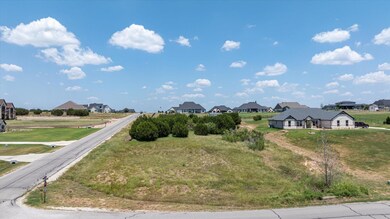 200 Martin Dr, Granbury, TX 76049 - photo 4