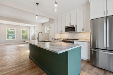 12 Juniper Ln, Portsmouth, NH 03801 - photo 3