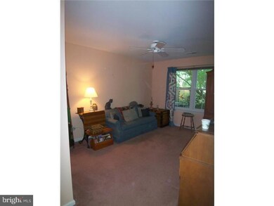 302 Woods Edge Place, Langhorne, PA 19047 - photo 7