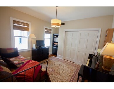 16 Greenleaf Ave, Medford, MA 02155 - photo 6