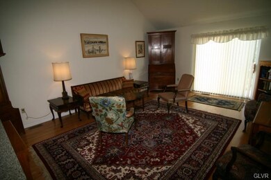 unlisted-address, Easton, PA 18040 - photo 6