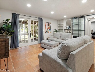 1046 Sperling Ave, Naples, FL 34103 - photo 6