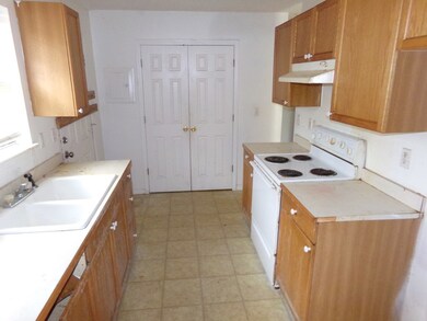 820 Fourth St, Picayune, MS 39466 - photo 4