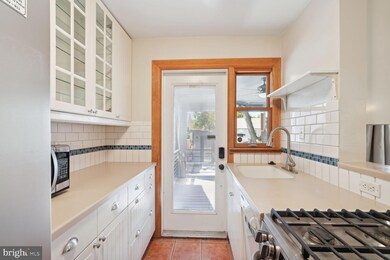 2613 Jefferson Dr, Alexandria, VA 22303 - photo 6