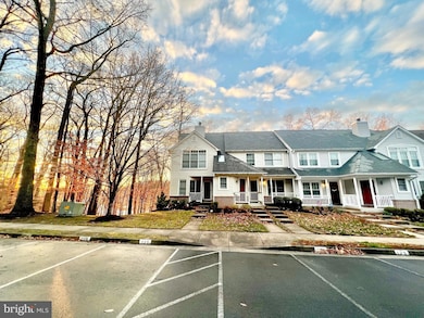 11498 Corinthia Ct unit 80, Woodbridge, VA 22192 - photo 2