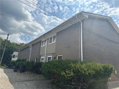 838-844 Maple Ave, Turtle Creek, PA 15145 - photo 3