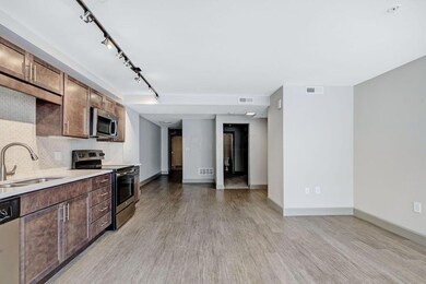51NHighStreetUnit102_Hommati102-3