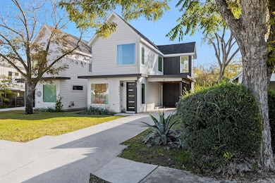 404 Powell Cir unit B, Austin, TX 78704 - photo 3