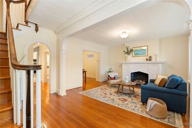 Front staircase looking into living room (bonus ha
