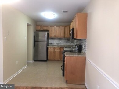 5666 Oak Tanager Ct, Burke, VA 22015 - photo 6