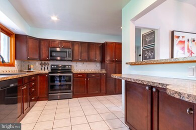 1104 Greenbriar Rd, Cherry Hill, NJ 08034 - photo 4