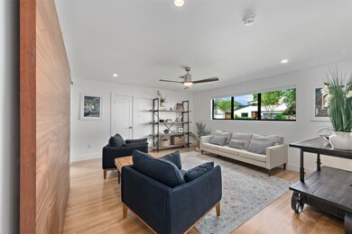 1734 Ronson Rd, Houston, TX 77055 - photo 5