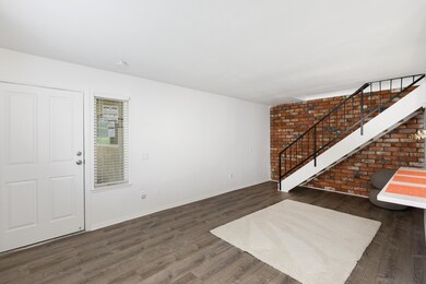 7_11033973_158189_158189-EI-107