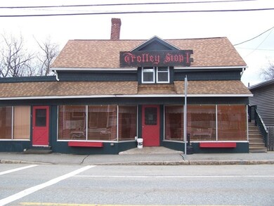 294 E Main St unit 1b, East Brookfield, MA 01515 - photo 5